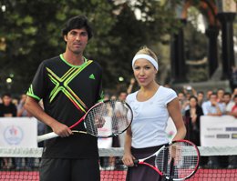 MİLLİ TENİSÇİ HALUK AKKOYUN, BURCU GÜNEŞ'E KARŞI