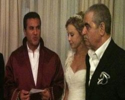 Son Dakika / İbrahim Tatlıses-Ayşegül Yıldız... ŞOK !  EVLENDİLER...