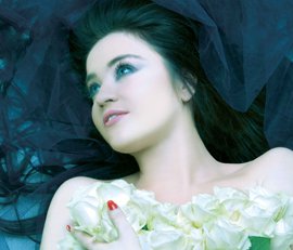 Özlem Özel... DRAMINI KLİP YAPTI...