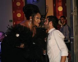 Bülent Ersoy... SEVGİLİSİNİN ÖNÜNDE SINAV !