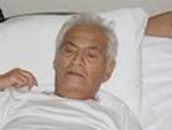 Şok ! Medyada ilk haber  / ADNAN ŞENSES YOĞUM BAKIMA KALDIRILDI!