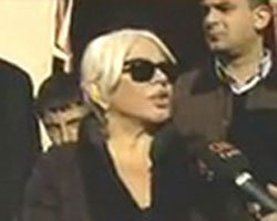 Sezen Aksu... SESSİZ SEDASIZ VAN'A GİTTİ!