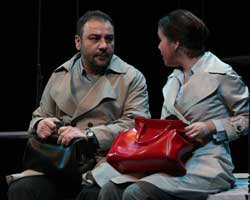 İBB Şehir Tiyatroları'nın Yeni Oyunu: "UFAK BİR HATA"