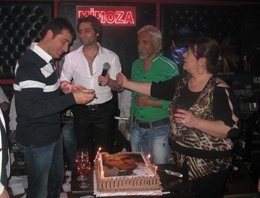 Çılgın Sedat... BAYRAMI ÇİFTE MUTLULUKLA KUTLADI...