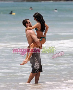 Şok! / Kim Kardashian? BOŞANACAĞI KOCASI KALÇALARININ VİDEOSUNU ÇEKİP ONLARIN SAHTE OLDUĞUNU AÇIKLADI !..