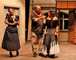 İstanbul Devlet Tiyatrosu... "OPERA KOMİK" CEVAHİR-2 SAHNESİNDE!