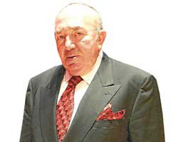 Türker İnanoğlu...  TÜRVAK VAN'DAN 20 ÖĞRENCİ ALACAK!