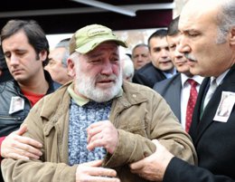 Şükran Ay... SONSUZLUĞA UĞURLANDI...