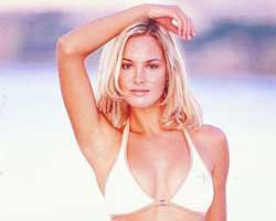 Şebnem Schaefer... FOTOĞRAFLARINI  REKLAMDA İZİNSİZ KULLANANLARA DAVA AÇTI!