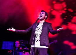 Gökhan Tepe? MÜZİK HAYATININ 15. YILINI KUTLADI?