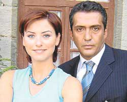 Yavuz Bingöl-Ece Uslu... ZERDA'NIN AŞIKLARI YENiDEN KAVUŞUYOR!