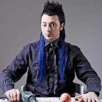 Hayko Cepkin...SAHNEDE YUHALANDI !!!