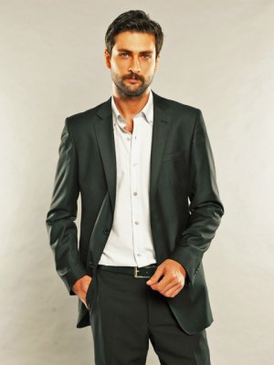 Onur Tuna, Hayat Devam Ediyor...KIZLAR ONUN PEŞİNDE!