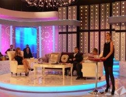 Deniz Akbulut... İLAHİYATÇILAR ONUN İÇİN KAPIŞTI !