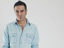 Öztürk... KENDİ GİBİ BİR ALBÜM YAPTI: 'BENİM GİBİ'...