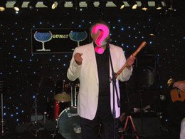 İSTANBUL'U TERKETTİĞİNİ AÇIKLAYAN USTA SANATÇI KİM?