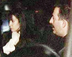 Cem Yılmaz-Ahu Yağtu... AYNI ARABADA, AYNI KAREDE!