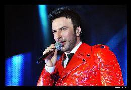 Tarkan... BAKÜ'DE COŞTU, COŞTURDU!