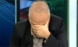 Ahmet Çakar... CANLI YAYINDA FENALAŞINCA HASTANELİK OLDU!