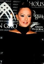 Ebru Gündeş...YENİ ALBÜMÜ NİSAN'DA GELİYOR!