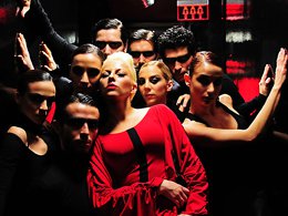 Pamela?  KÖTÜ KALPLİ CADI OLDU