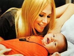 Seçkin Piriler...ANNE OLMAK İSTİYOR!