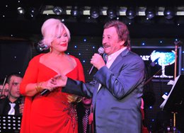 Emel Sayın-Selami Şahin? 30 YIL SONRA SAHNEDE RANDEVU!