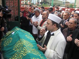 Ünsal EMRE....SON YOLCULUĞUNA UĞURLANDI.