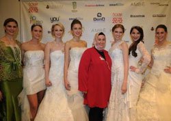 Seçkin İlker... TÜRK MODACI DÜNYAYA GELİNLİKLE AÇILDI!