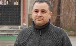 ŞAFAK SEZER'E BENZERLİĞİ YÜZÜNDEN DAYAK YEDİ.