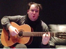 Şahan Gökbakar... GÜLDÜREN HALİL SEZAİ TAKLİDİ...