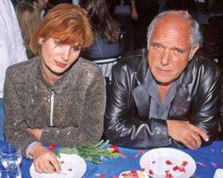 Güngör Bayrak... AYNI ŞAHİTLERLE İKİNCİ KEZ NİKAH MASASINA OTURUYOR!