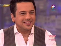 "Elde Var Hayat"... EMRE ALTUĞ CANLI YAYINDA TÜYOLAR VERDİ!