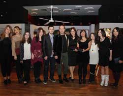 "Sen Kimsin?"... GALASINA KAHKAHA VE ÜNLÜLER DAMGA VURDU...