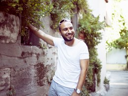 Enver? MÜZİK DÜNYASINA "BÜYÜ" YAPTI?