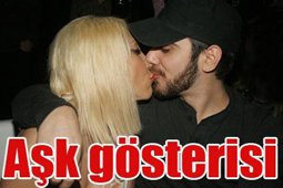 Hande Yener-Kadir Doğulu... ATEŞLİ ÖPÜŞME!..