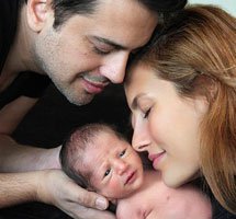 Çağla-Emra Altup... İŞTE MİNİK UZAY'IN RESMİ!