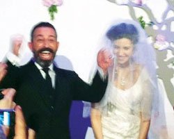 Cem Yılmaz... 39 YAŞINDA DAMAT OLDU, ZAFER ÇIĞLIKLARI ATTI!