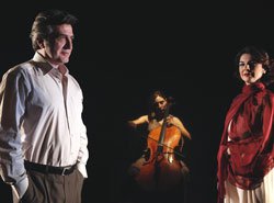 İstanbul Devlet Tiyatrosu... YENİ ŞİİR GÖSTERİSİ; "NE GÜZEL ŞEY HATIRLAMAK SENİ"