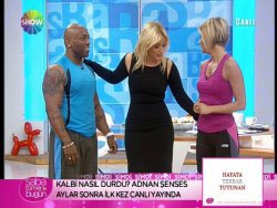 Saba Tümer... ECE'NİN POPOSUNA ŞAPLAK, "OH TAŞ GİBİ OLMUŞ VALLA"