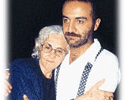 Yılmaz-Mustafa Erdoğan... "SÜRAHİ HANIM"I KAYBETTİLER!