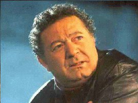 Kayahan... KURAN OKUMAYA BAŞLADI...