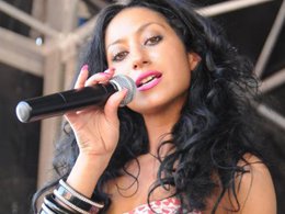 Peri Aziz? KENDİ KANATLARIYLA UÇMAYA HAZIRLANIYOR?