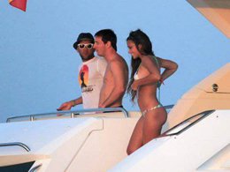 Messi... İŞTE GİZEMLİ VE SEKSİ SEVGİLİ...