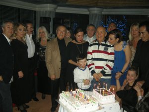 Mehmet Dalmaz... GELENEKSEL GÖRKEMLİ DOĞUM GÜNÜ PARTİSİ!