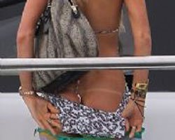 Paris Hilton... YILIN FRİKİĞİ OKYANUS ÖTESİNDEN!