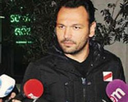 Ali Sunal... TWİTTER'DAN GAZETECİLERE AĞIR  SÖZLER!