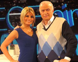 Şansal Büyüka... "BIRAKIN HAKAN ŞÜKÜR DE  KONUŞSUN!"