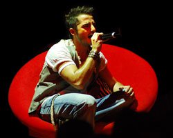 Gökhan Özen... ÖDÜLLÜ MARKA!