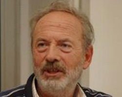 Cüneyt Türel'i kaybettik... TÜRK TİYATROSUNUN ACI KAYBI!